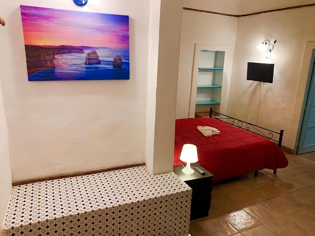 Central House Catania Historic Center מראה חיצוני תמונה