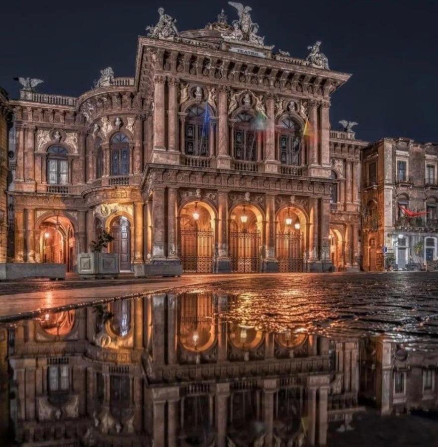 Central House Catania Historic Center מראה חיצוני תמונה