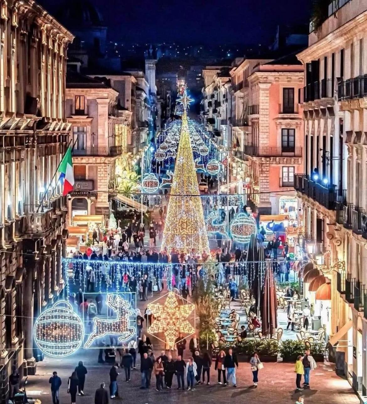 Central House Catania Historic Center מראה חיצוני תמונה
